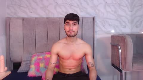 Snapshot of mike_collim chatting on January 13, 2025, 3:26 pm Mike online show from January 13, 2025, 3:26 pm