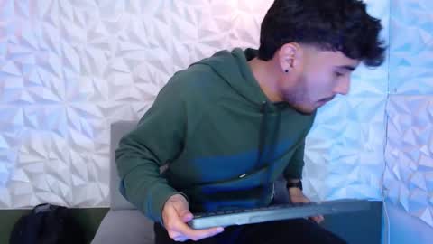 Snapshot of mike_collim chatting on January 14, 2025, 11:42 am Mike online show from January 14, 2025, 11:42 am