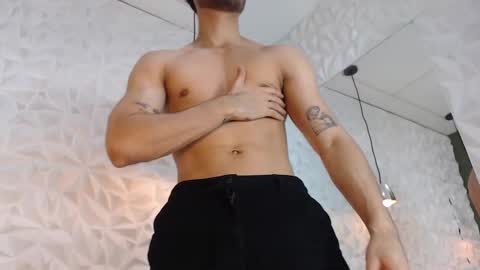 Snapshot of mike_collim chatting on March 3, 2025, 6:12 pm Mike online show from March 3, 2025, 6:12 pm