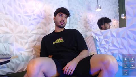 Snapshot of mike_collim chatting on March 6, 2025, 9:09 pm Mike online show from March 6, 2025, 9:09 pm