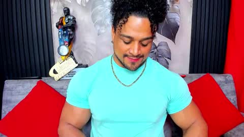   online show from December 18, 2025, 7:36 am