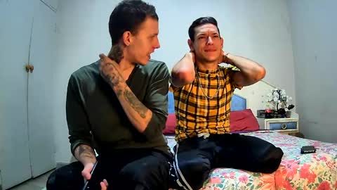 Snapshot of mikeandjax chatting on April 15, 2026, 12:23 pm Hot Buns online show from April 15, 2026, 12:23 pm