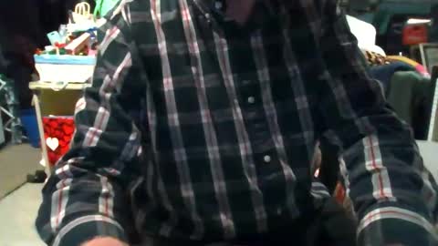 Snapshot of mikeb3200 chatting on March 27, 2026, 3:01 am mikeb3200 online show from March 27, 2026, 3:01 am