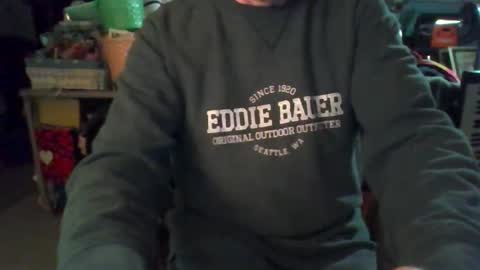 Snapshot of mikeb3200 chatting on March 29, 2026, 4:56 am mikeb3200 online show from March 29, 2026, 4:56 am