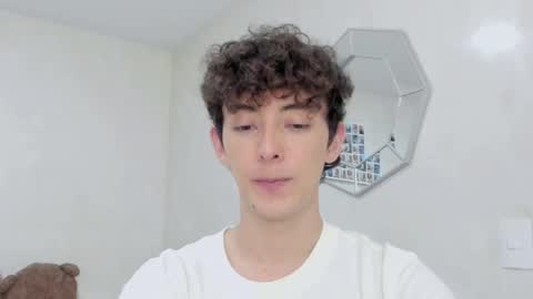 Snapshot of mikebelf4 chatting on January 18, 2026, 7:28 pm Mikebelf4 online show from January 18, 2026, 7:28 pm