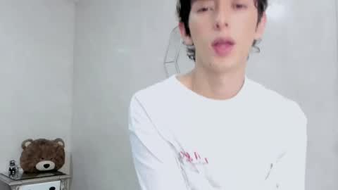 Snapshot of mikebelf4 chatting on February 11, 2026, 11:10 pm Mikebelf4 online show from February 11, 2026, 11:10 pm