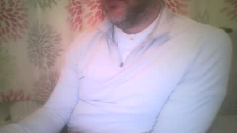 mikehockishuge9 online show from April 2, 2026, 8:50 pm