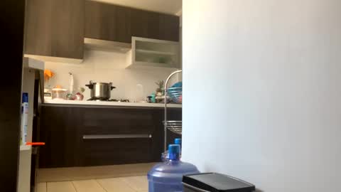 miker1239 online show from December 30, 2024, 2:19 pm