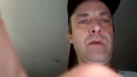 mikeundies online show from July 8, 2026, 1:43 am