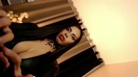 Mistress MikeyAlawi online show from February 17, 2025, 7:53 pm