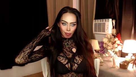 Mistress MikeyAlawi online show from October 21, 2025, 5:57 pm