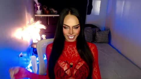 Snapshot of mikeyalawi03 chatting on June 18, 2026, 5:08 am Mistress MikeyAlawi online show from June 18, 2026, 5:08 am