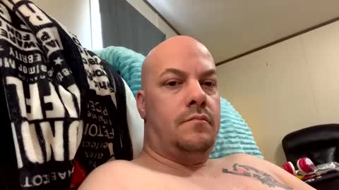 Snapshot of mikeylikesit2222 chatting on December 31, 2024, 9:28 pm mikeylikesit2222 online show from December 31, 2024, 9:28 pm