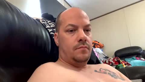 Snapshot of mikeylikesit2222 chatting on February 2, 2025, 5:59 pm mikeylikesit2222 online show from February 2, 2025, 5:59 pm