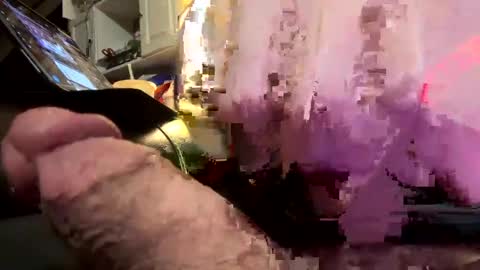 Snapshot of mikeylikesit2222 chatting on February 5, 2025, 1:04 am mikeylikesit2222 online show from February 5, 2025, 1:04 am