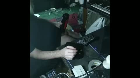 Snapshot of mikeylikesit38 chatting on December 10, 2024, 6:33 am Mikey online show from December 10, 2024, 6:33 am