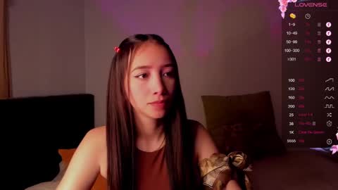 VIOLETAMIKE online show from January 15, 2025, 5:47 pm