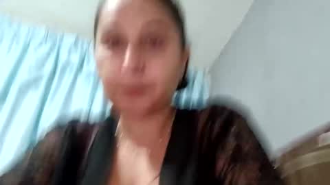 Snapshot of mikhalanita chatting on November 22, 2025, 7:35 pm mikhalanita online show from November 22, 2025, 7:35 pm