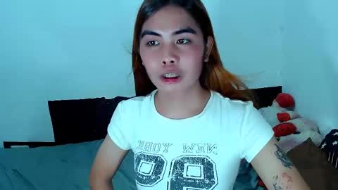 Mikhayla online show from May 15, 2026, 2:51 am