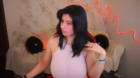 Miki online show from December 13, 2024, 8:04 pm