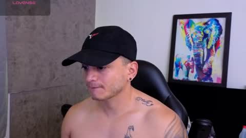 Snapshot of mikke_love chatting on August 3, 2026, 4:00 pm MIKKE online show from August 3, 2026, 4:00 pm