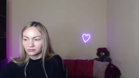 Snapshot of mikkey_mouse8 chatting on April 22, 2026, 5:47 pm Adalina online show from April 22, 2026, 5:47 pm