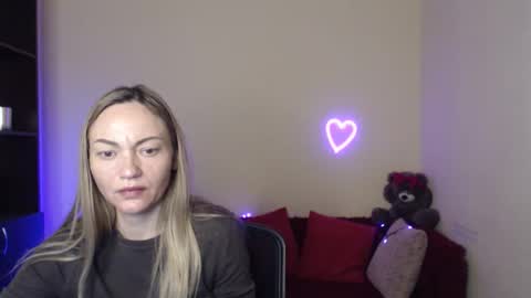 Snapshot of mikkey_mouse8 chatting on May 10, 2026, 5:23 am Adalina online show from May 10, 2026, 5:23 am