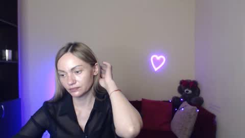 Snapshot of mikkey_mouse8 chatting on May 11, 2026, 2:45 pm Adalina online show from May 11, 2026, 2:45 pm