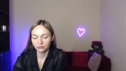 Snapshot of mikkey_mouse8 chatting on May 15, 2026, 5:36 am Adalina online show from May 15, 2026, 5:36 am
