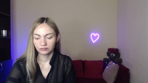 Snapshot of mikkey_mouse8 chatting on May 16, 2026, 5:37 am Adalina online show from May 16, 2026, 5:37 am
