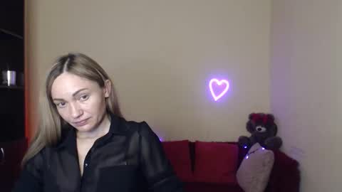Snapshot of mikkey_mouse8 chatting on May 22, 2026, 11:27 am Adalina online show from May 22, 2026, 11:27 am