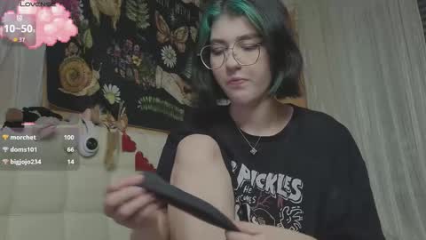 Miko online show from October 16, 2025, 7:53 am