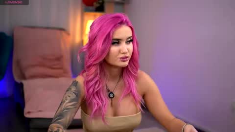 Snapshot of miky_lust chatting on February 20, 2026, 4:31 am Miky online show from February 20, 2026, 4:31 am