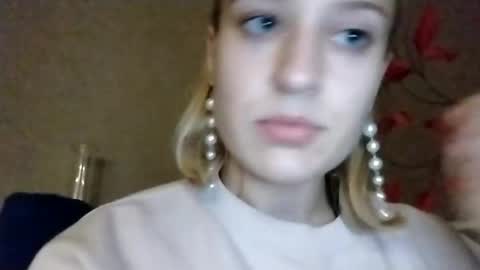 Mila 420 online show from October 8, 2025, 2:58 pm