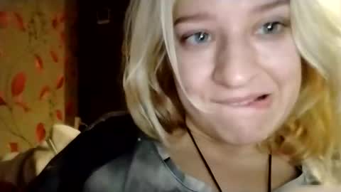 Mila 420 online show from October 23, 2025, 2:00 am