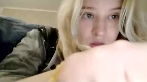 Mila 420 online show from March 23, 2026, 8:35 pm