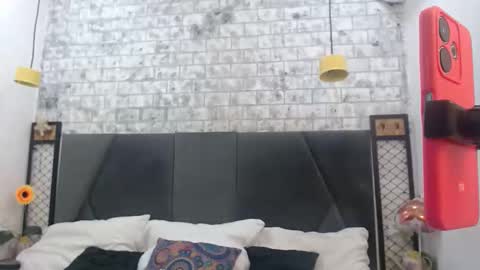 mila_adamss online show from October 2, 2025, 10:22 am