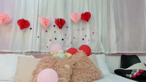 mila_adamss online show from February 21, 2026, 9:54 am