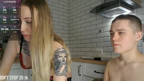 mila_bananaa online show from April 7, 2026, 7:25 pm