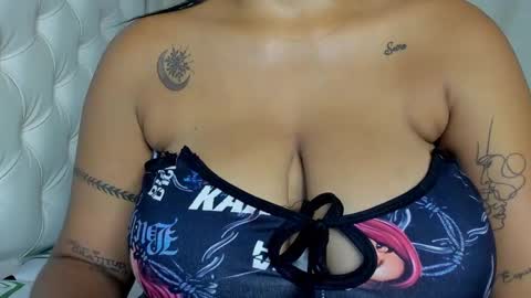 mila  online show from December 14, 2024, 4:09 pm