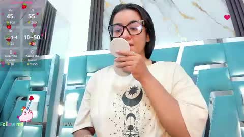Snapshot of mila_clum chatting on June 20, 2026, 11:35 am Camila online show from June 20, 2026, 11:35 am