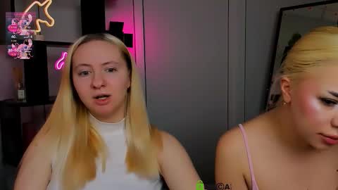 mila_glow online show from March 8, 2026, 7:01 am