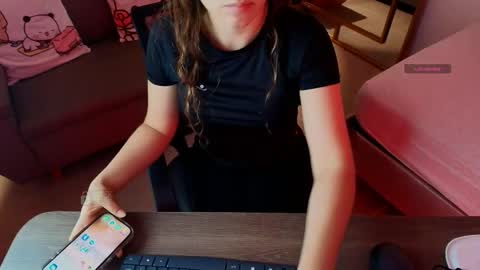 Milena  online show from April 8, 2026, 11:21 am