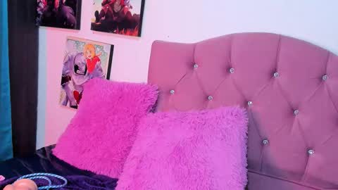 Snapshot of mila_nixon01 chatting on October 19, 2025, 5:24 pm MILA online show from October 19, 2025, 5:24 pm