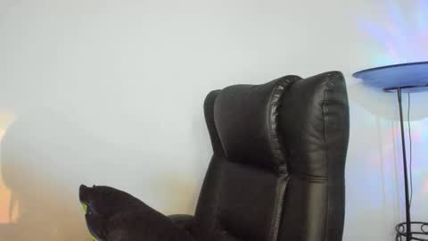 Camila online show from October 21, 2025, 1:28 am