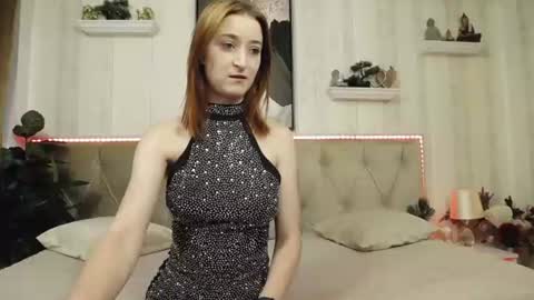 Mila online show from June 20, 2026, 4:32 pm
