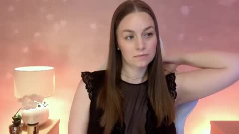 Mila Fleur online show from July 8, 2026, 3:05 pm