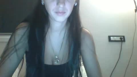 MilaGabor online show from September 29, 2025, 4:56 pm