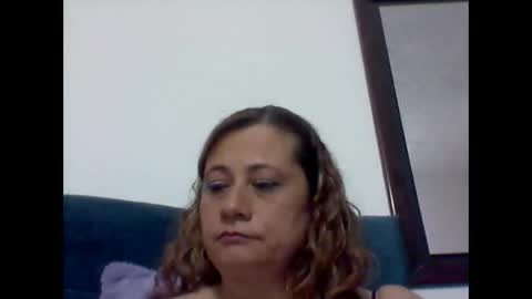 milagros_latin online show from March 8, 2026, 2:37 am