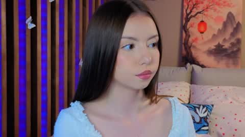 Snapshot of milaice chatting on June 11, 2026, 3:21 pm Mila online show from June 11, 2026, 3:21 pm